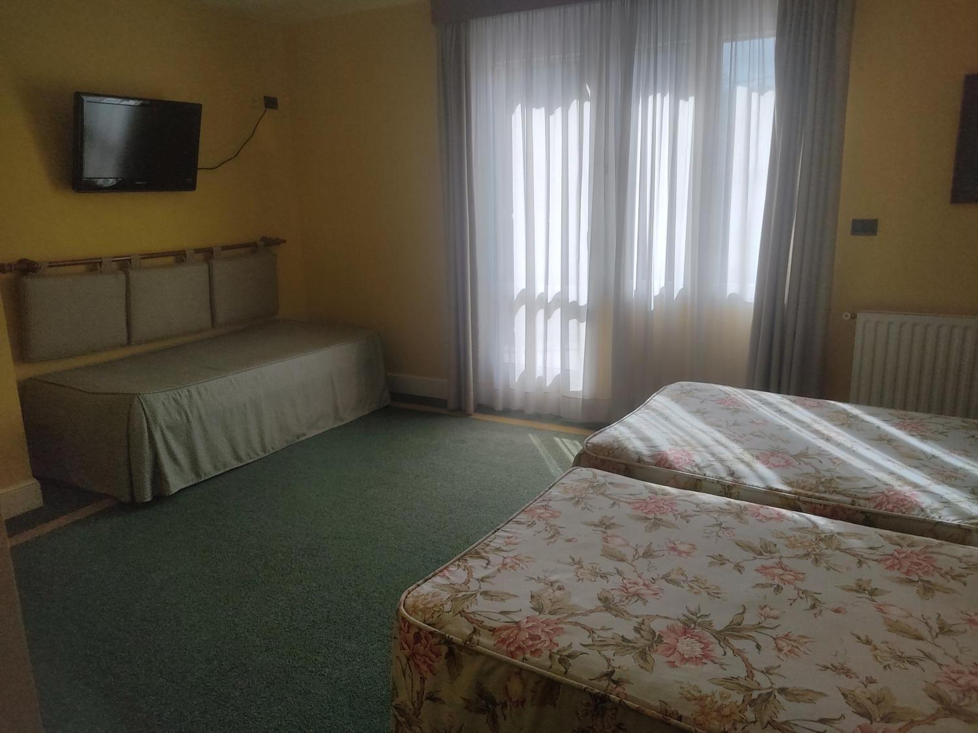 Hotel Suite Miono Castro Urdiales Exterior foto